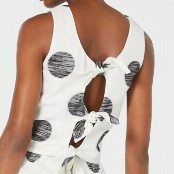 LINE & DOT Crop Top Textured Polka Dot Tie Back - Picture 2 of 8